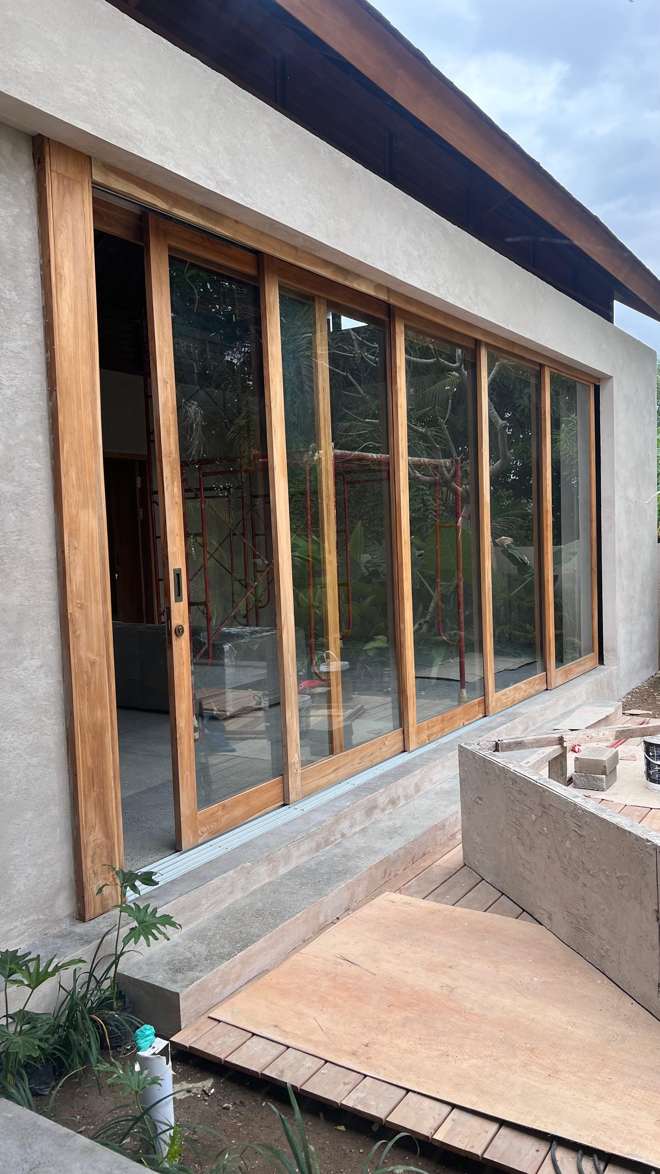 Pintu Kaca Frame Kayu Jati 3